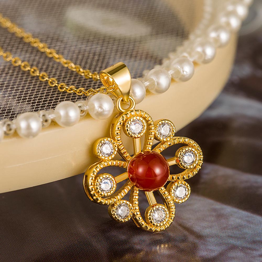 Flower Pendant Item Jewelry with Diamond Design Unique Shape Japanese and Korean Light Luxury Design Sense