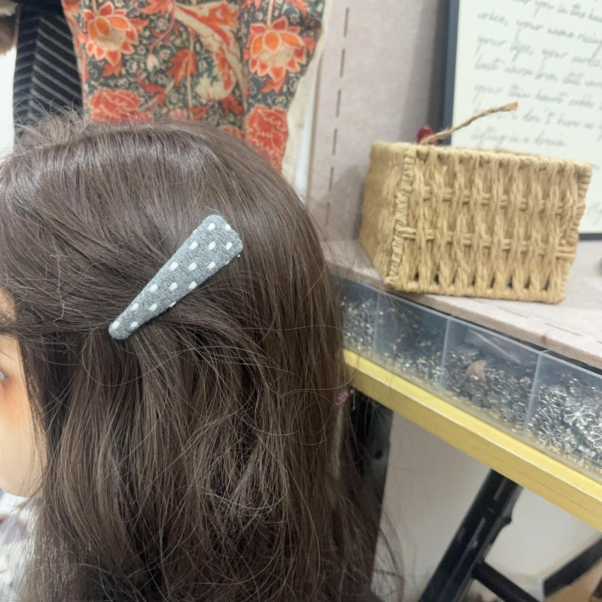 

High-End Fashion Polka Dot Triangle Hairpin: Versatile, Cute BB Clip for Bangs and Stray Hair