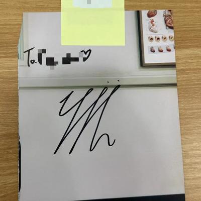Ryujin's Autographed Paper Is On Sale