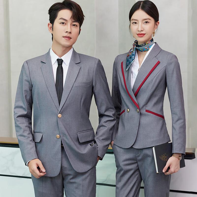 Женский профессиональный деловой костюм M