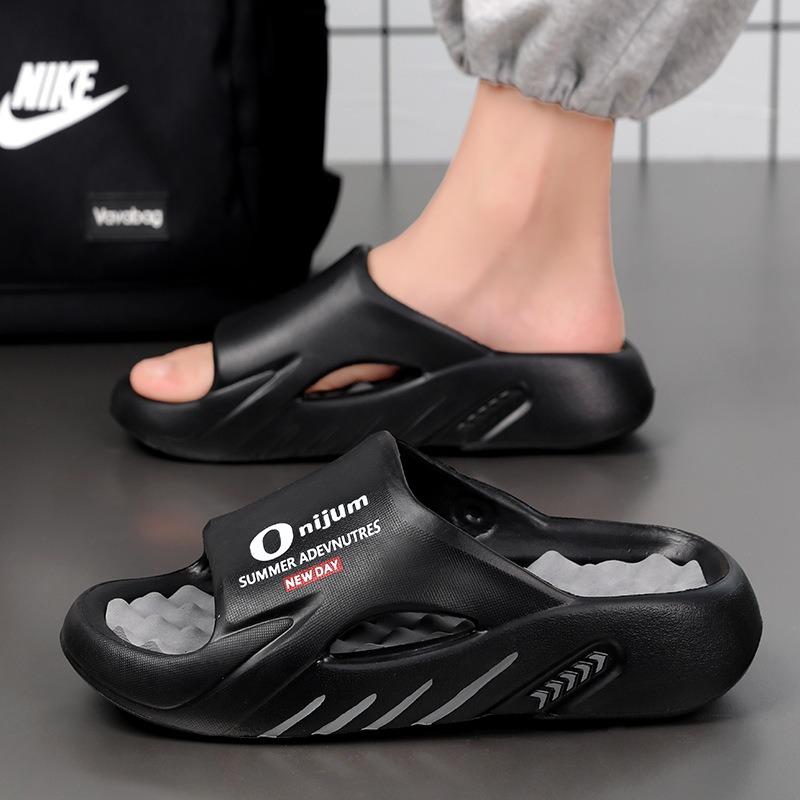 Men's Thick Sole Massage Slides Non-Slip Cushioned Outdoor Slippers with Contrast Color