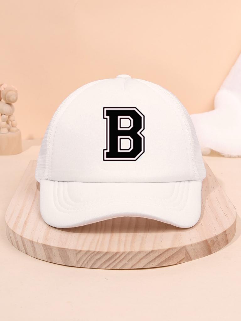 1Pc children's 26 letter printed baseball cap, fashionable sunshade duckbill cap for spring summer, breathable mesh trucker cap