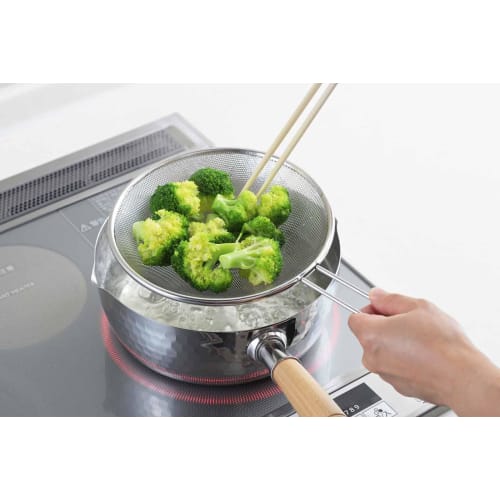 R&M Punching Scooping Colander 2014069