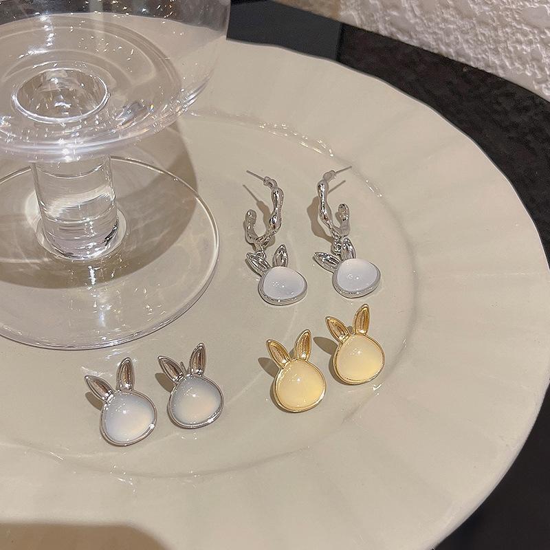 925 Silver Bunny Earrings with Cat's Eye Stone - Trendy Light Luxury