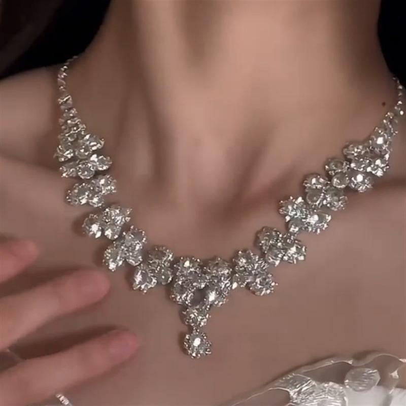 Super Flash Full Diamond Zircon Fringed Necklace Earrings Set Light Luxury High-end Temperament Collarbone Chain Dinner Accessories Wholesale