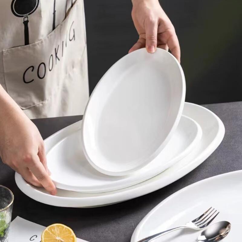 Jiubing Čistě bílý keramický oválný talíř na ryby se silným okrajem