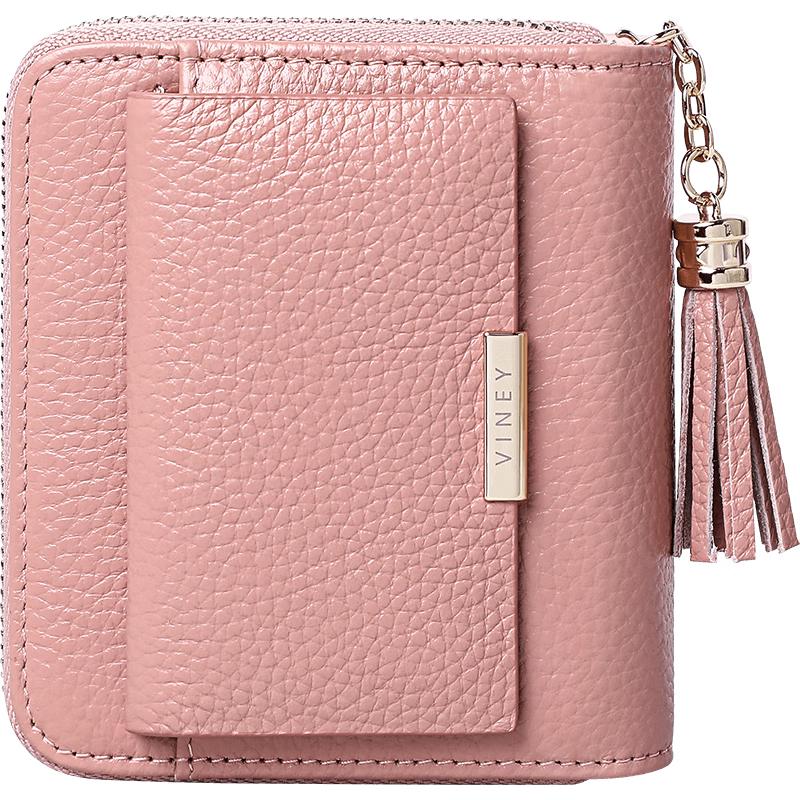 Женский кожаный бифолд-кошелек Viney с кисточкой