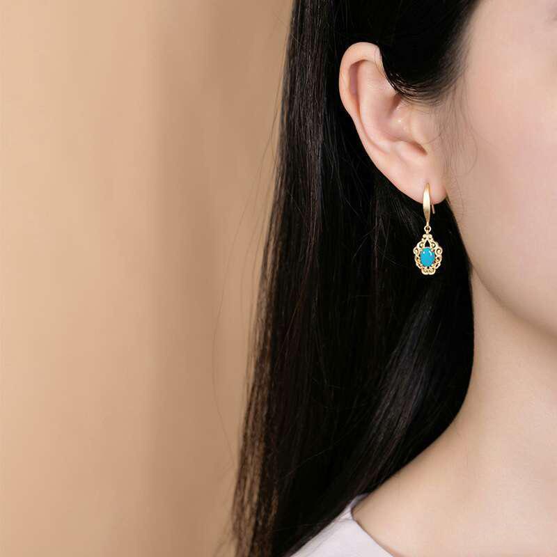 Classic Pastoral Style Cut-Out Pattern Exquisite Oval Turquoise Earings For Women Engagement Jewelry Cheongsam Accessories