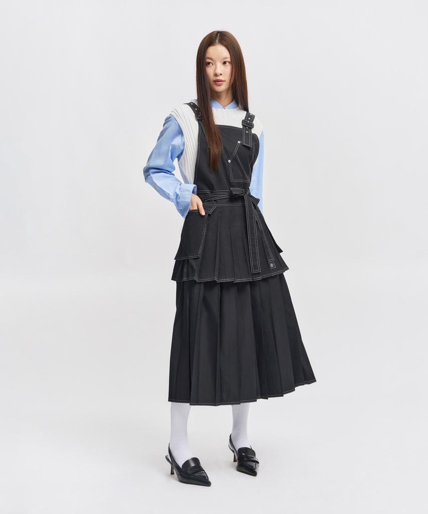 Eipeuleonwei Dark Pleated Apron Dress