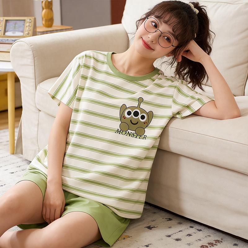 Summer comfortable crew neck pajamas for women, striped cartoon short-sleeve three-piece loungewear, in stock, direct order