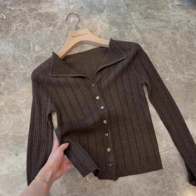 A New Lapel Knitted Cardigan for Women In Autumn and Winter, Paired with A Base Sweater for A High-end and Elegant Long-sleeved Top