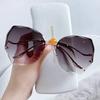 2021 Trendy Retro Korean Frameless Women's Sunglasses with UV Protection