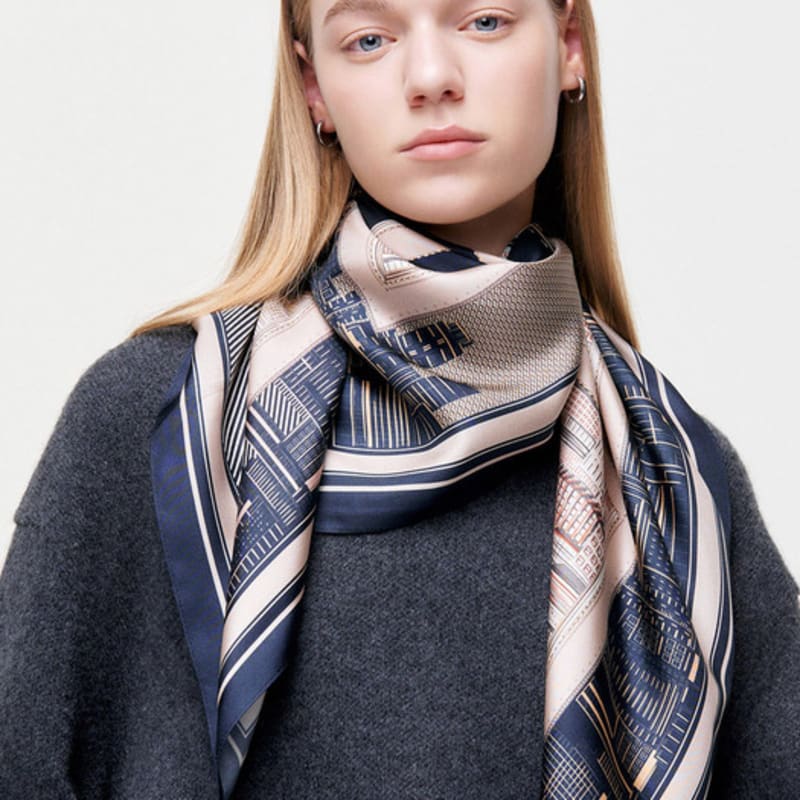 

Saint Luxure Arc Navy Navy