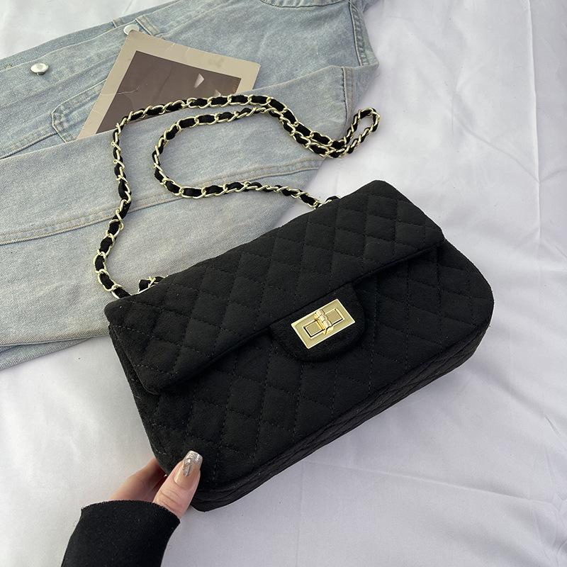 1Pc Ersatile Fashion Niche Large-capacity Tote Bag New Chain Diamond Shoulder Bag High-end Small Fragrant Messenger Bag