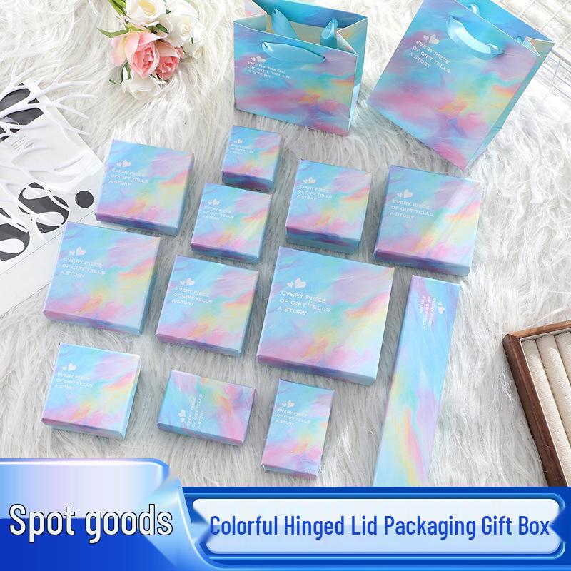 Cutie cadou colorată cu capac rabatabil pentru ambalarea bijuteriilor, rujului și parfumului