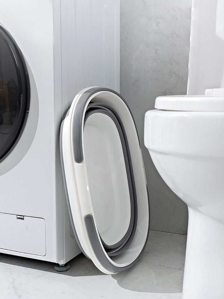 Foldable Household Car Wash and Laundry Bucket: Large Capacity, Thickened, Handheld, Portable, and Telescopic Design.