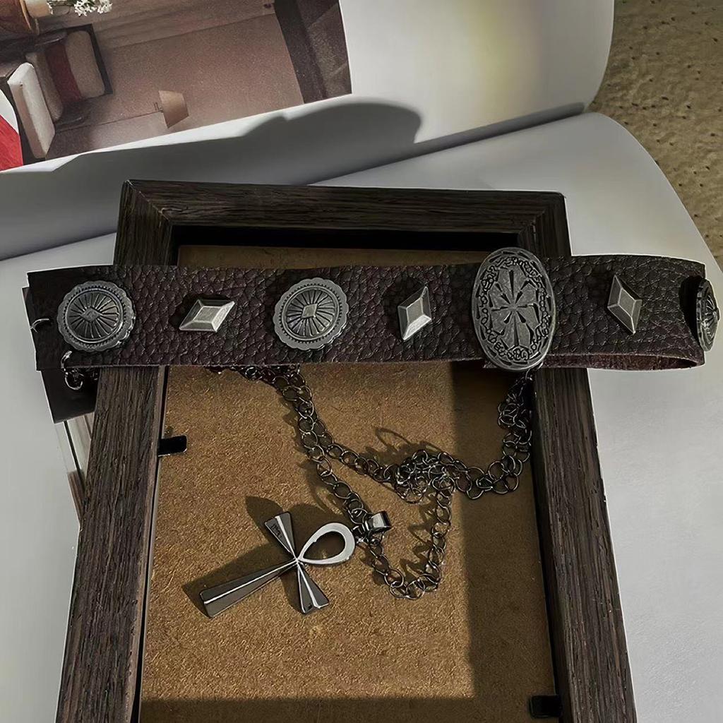 Maillard Style Brown Faux Leather Rivet Pendant Necklace for Women Fashion Y2K Gothic Multilayer Retro Delicate Choker Jewelry