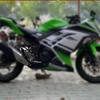 Motorcycle Footrest For KAWASAKI NINJA 300 Z300 EX300 Ninja300 2013-2016 Foot Peg Mount Bracket Front Right Footrest