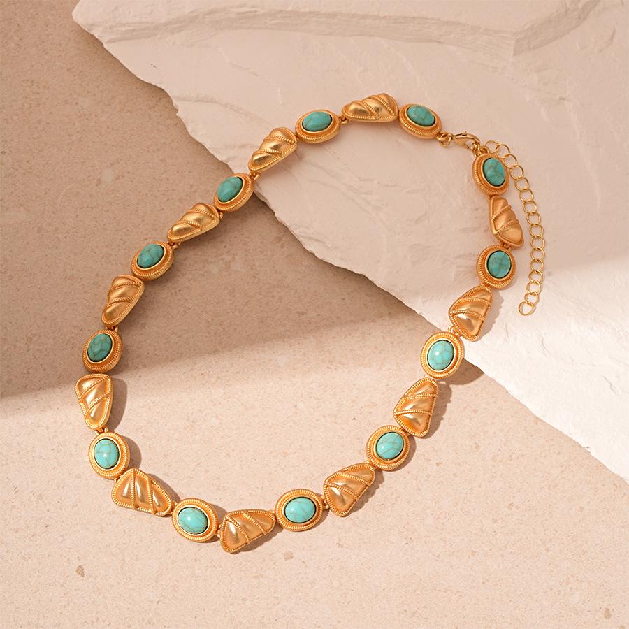 

Б/у Геометрическое ожерелье на ключицу: Европейский и американский стиль, высококлассный ретро овальный треугольный дизайн для женщин