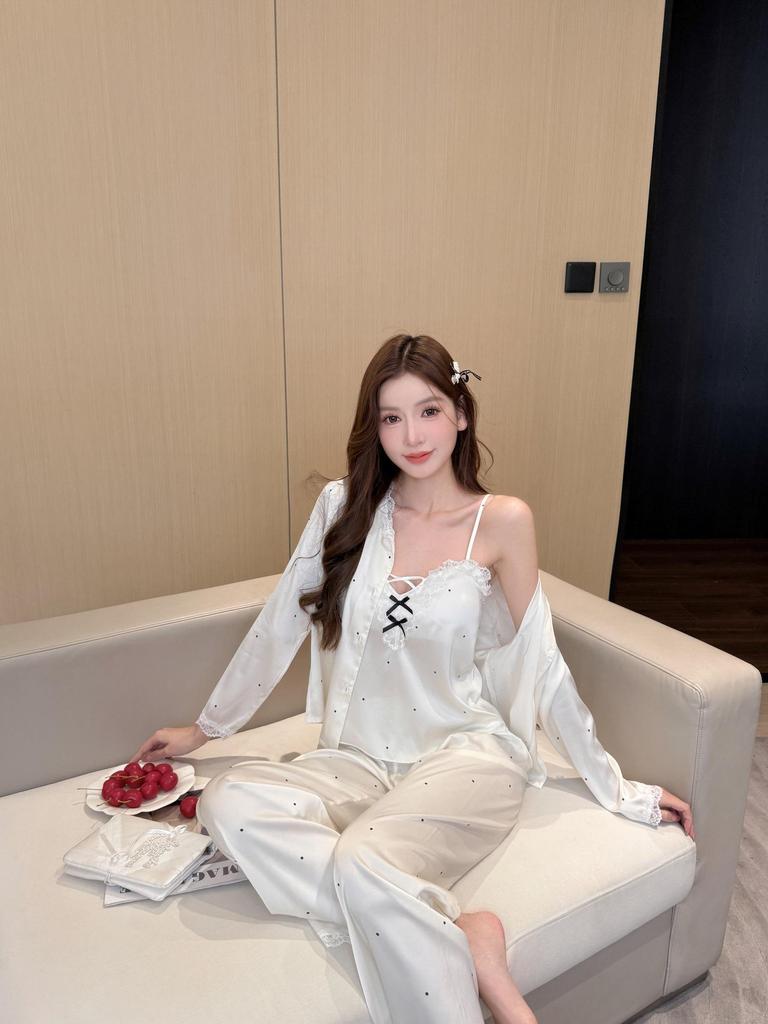 2025 Women's High-Quality Ice Silk Lace Polka Dot Three-Piece French Pajama Set