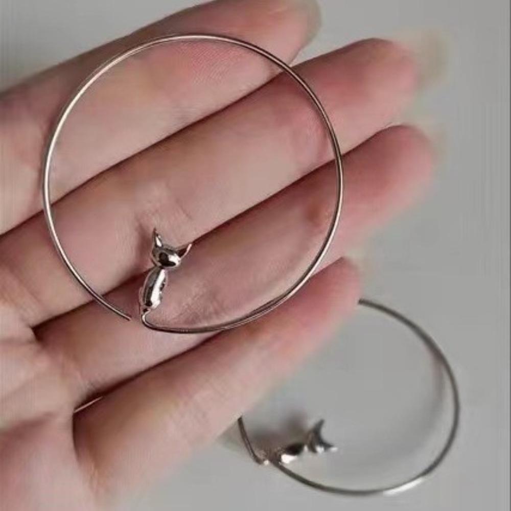 Exquisite Creative Cartoon Stereo Sliver Color Kitten Cat Big Hoop Earring for Women Personality Cute Animal Pets Jewelry Gift