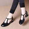 Baotou Sandalen neue Sommer Hohl atmungsaktives weiches Leder dicker Absatz Pendler kühle Einzel-Schuhe