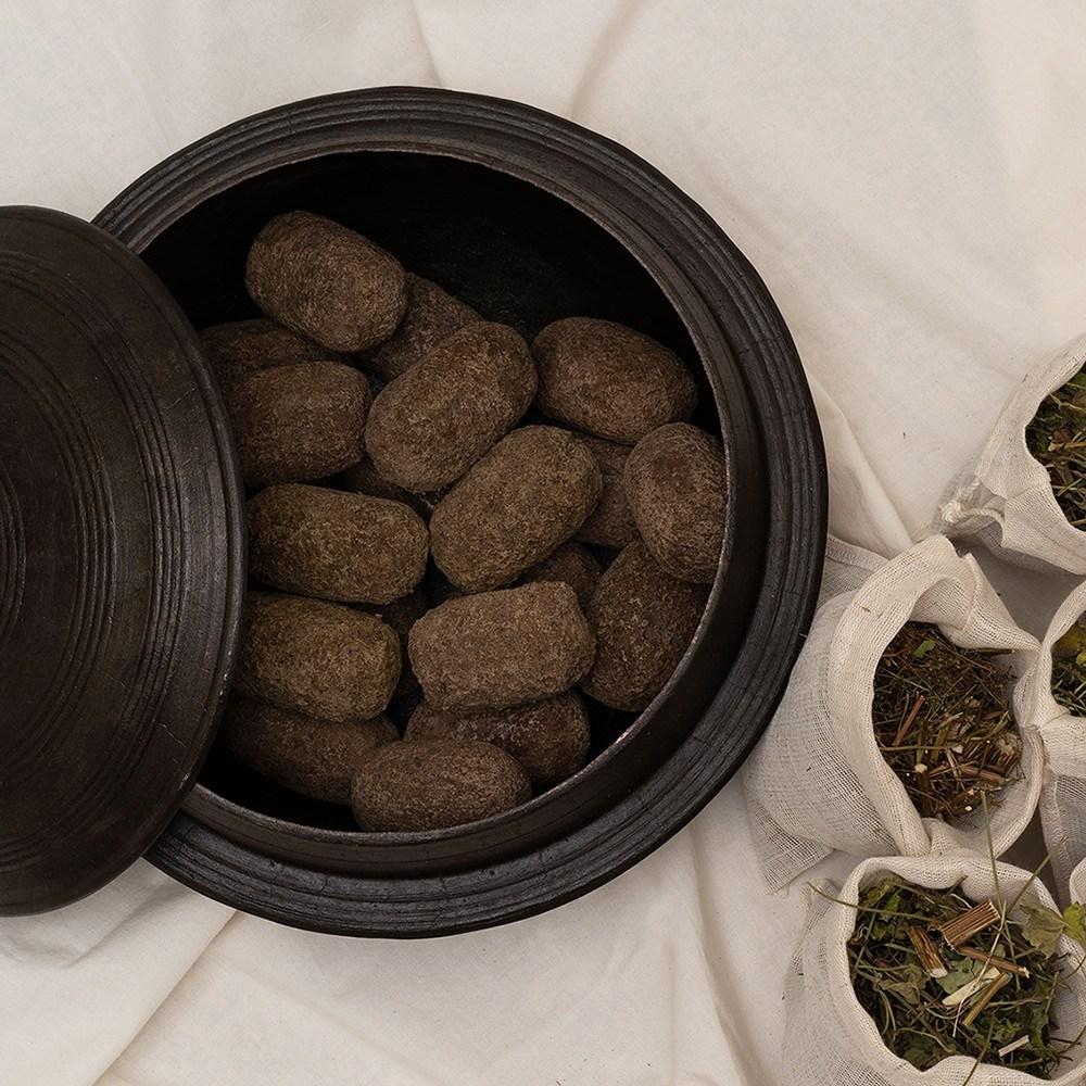 1000binusoap Jeongango Natural Ingredients 2 Type Basic Care Set (Jeongango + Essence)