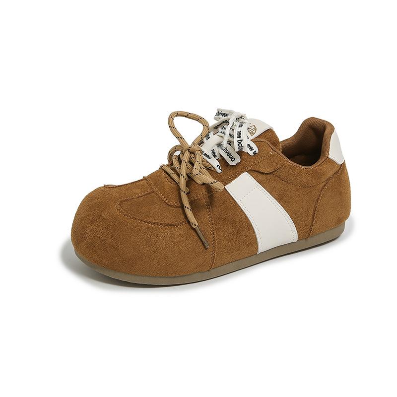 Women's Flat Casual Sports Shoes Spring 2026 Comfortable Non Slip Outdoor Casual Shoes Retro Lace-Up Fashion Female Sneakers