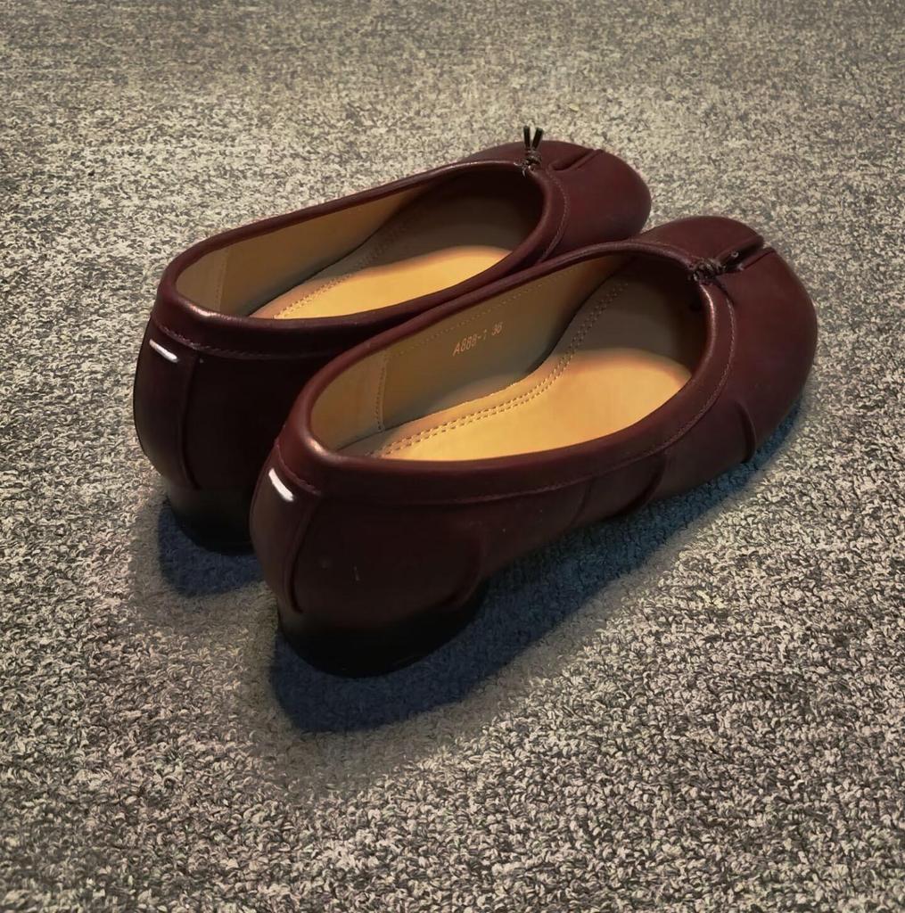 Women's Chunky Heel Mary Jane Split-Toe Shoes: New Retro Pleated Design Ballet Flats