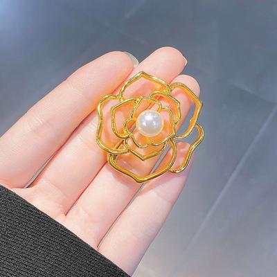 Broschen & Körperschmuck