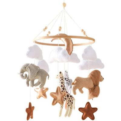 Baby Rattle Toy Bed Bell Wooden Mobile Bracket Zoo Theme Newborn Bed Bell Hanging Toy Crib Bracket Infant Ring The Bell Toy Gift
