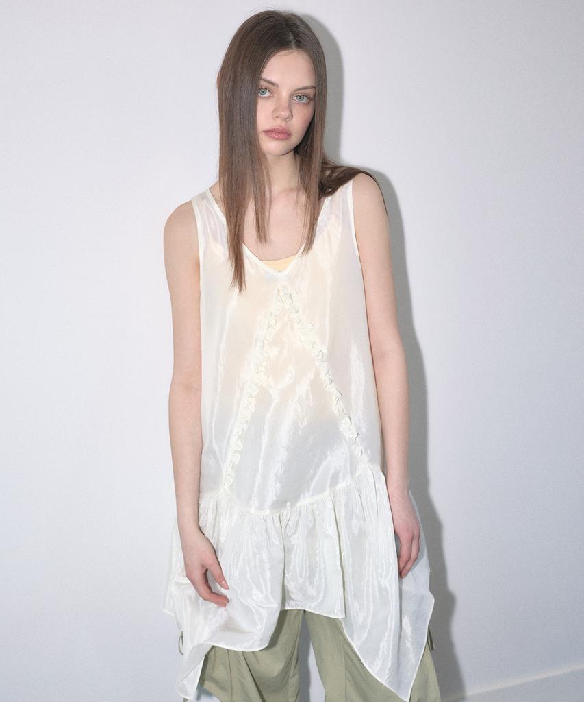 Margarine Fingers Sheer Layered One-Piece (Cream)