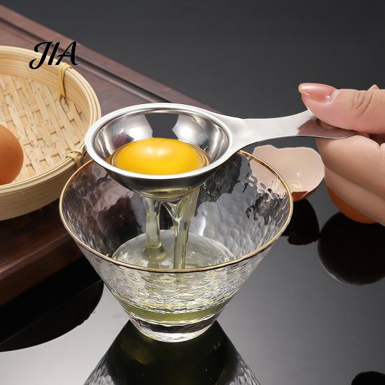 Durable Stainless Steel Filter Egg White Yolk Separator, Effortless Separation Professional Baking Tools Divider, Curved Groove Sieve for Family