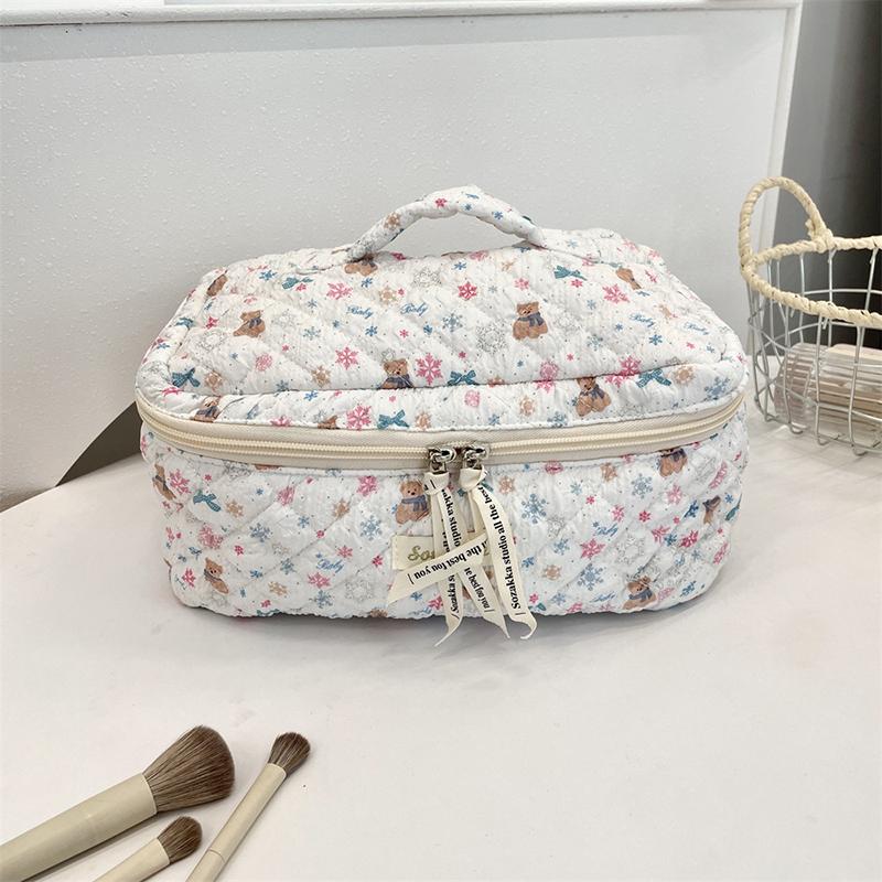 

Мультяшная Милая Портативная Женская Косметичка Большой Вместимости Сумка для Хранения Косметики и Губной Помады Портативная Дорожная Туалетная Сумка Клатч для Поездок