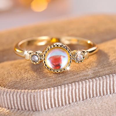 Schlichte Persönlichkeit Goldfarbene Mondsteinringe für Damen Vintage Verlobungsparty Geschenk Schmuck
