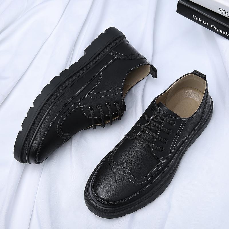Handcrafted Mens Oxford Shoes Casual Leather Brogue Shoes Classic Formal Dress Footwear Versatile Man Business Flats Gents Shoes