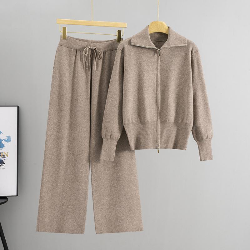 Casual Women's Fashion Set with Double Zippers, Laid-back and Simple, Youthful Loose Cardigan Knitted Two-piece Set for Spring and Autumn