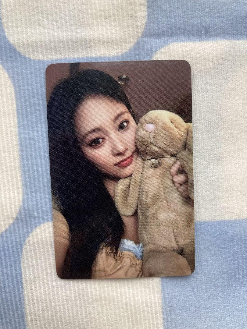 

[ИСПОЛЬЗОВАН] TWICE Tzuyu With YOU-th ONE SPARK Коллекционная карточка Санок