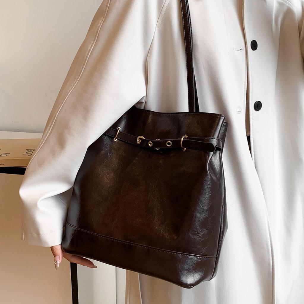 Retro Backpack 2025 New Trendy Fashion Women's Bag Korean Niche Tote Bag Versatile Large-capacity Shoulder Bag