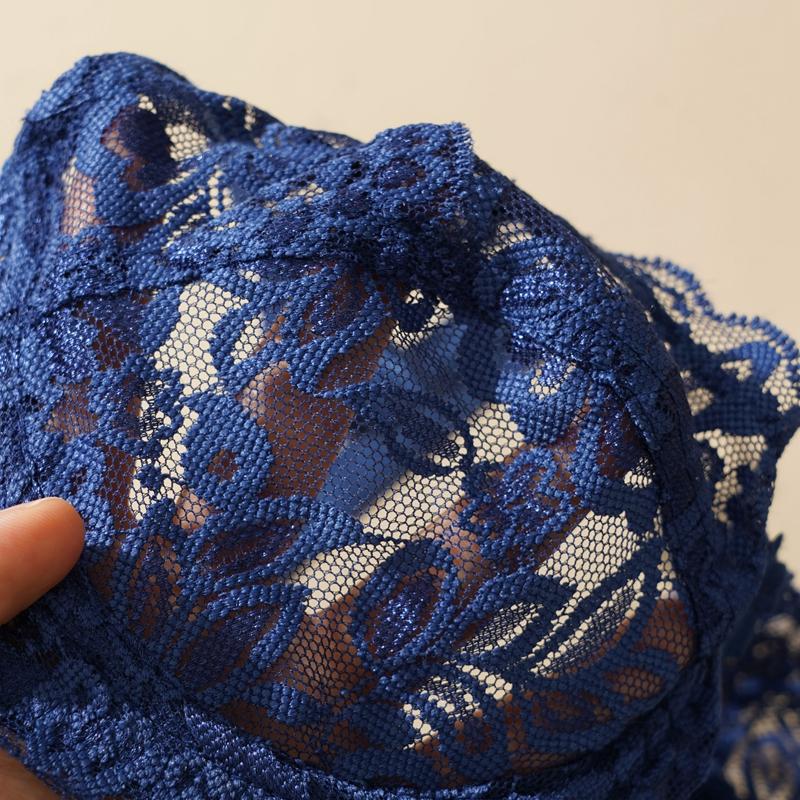 Sujetador ultrafino de talla grande sin relleno para mujer, lencería transparente sexy de una sola capa con encaje