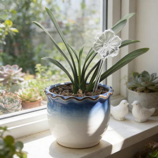 Självvattnande Lök Glas Klar Blomma Automatisk Växtvattningslök Blomma Formad Växtvattningsanordning för Semestervattning Inomhus Utomhusväxter