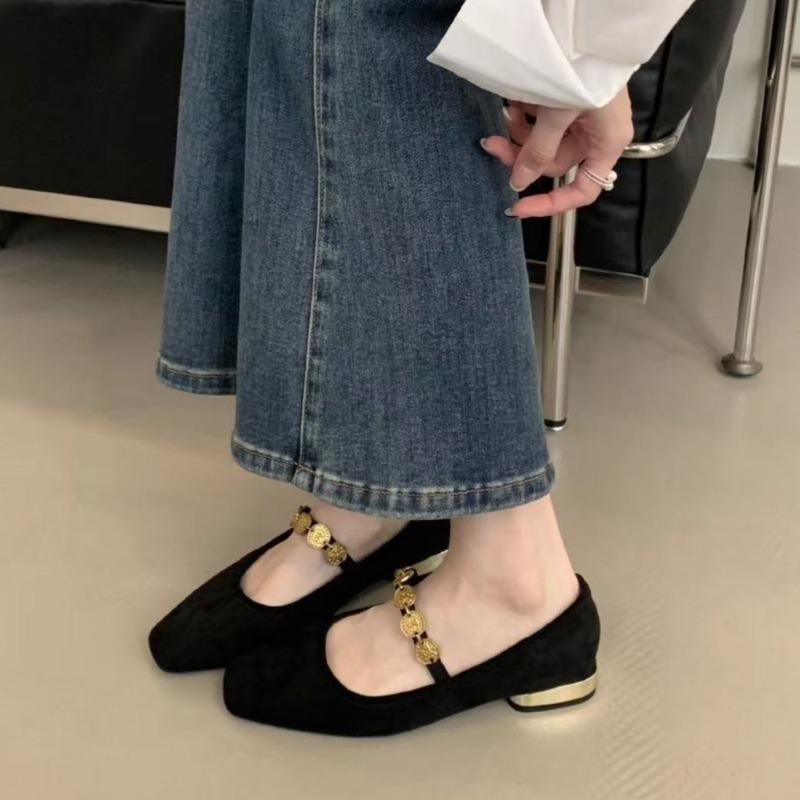 Fashion 2025 Women's Fashionable simple and elegant Flat Velvet Surface Slip-On Low Heel Fashion Single Shoes Suitable