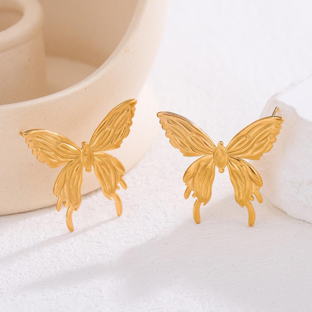 1 Pair of Golden Butterfly Pendant Earrings