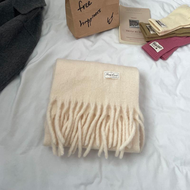 Women's Thickened Scarf: Soft Merino Wool Blend, Minimal Shedding, High Quality Winter Cold Protection