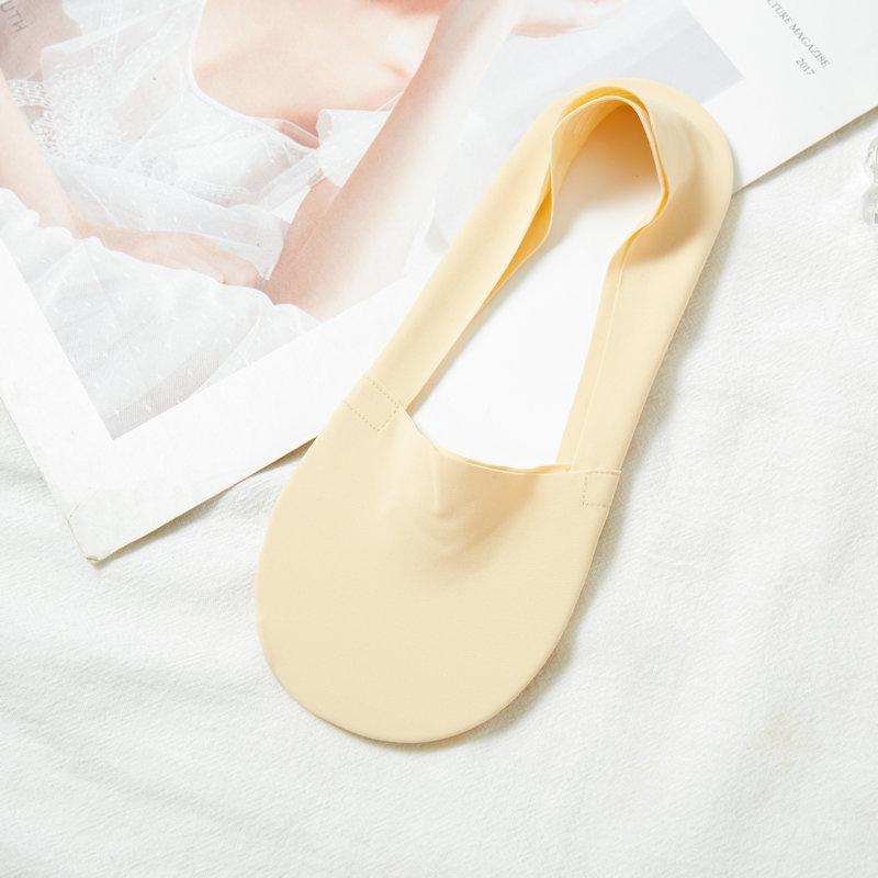 Women's Ice Silk Low-Cut Seamless Socks – Anti-Slip Invisible Spring/Summer Short Socks