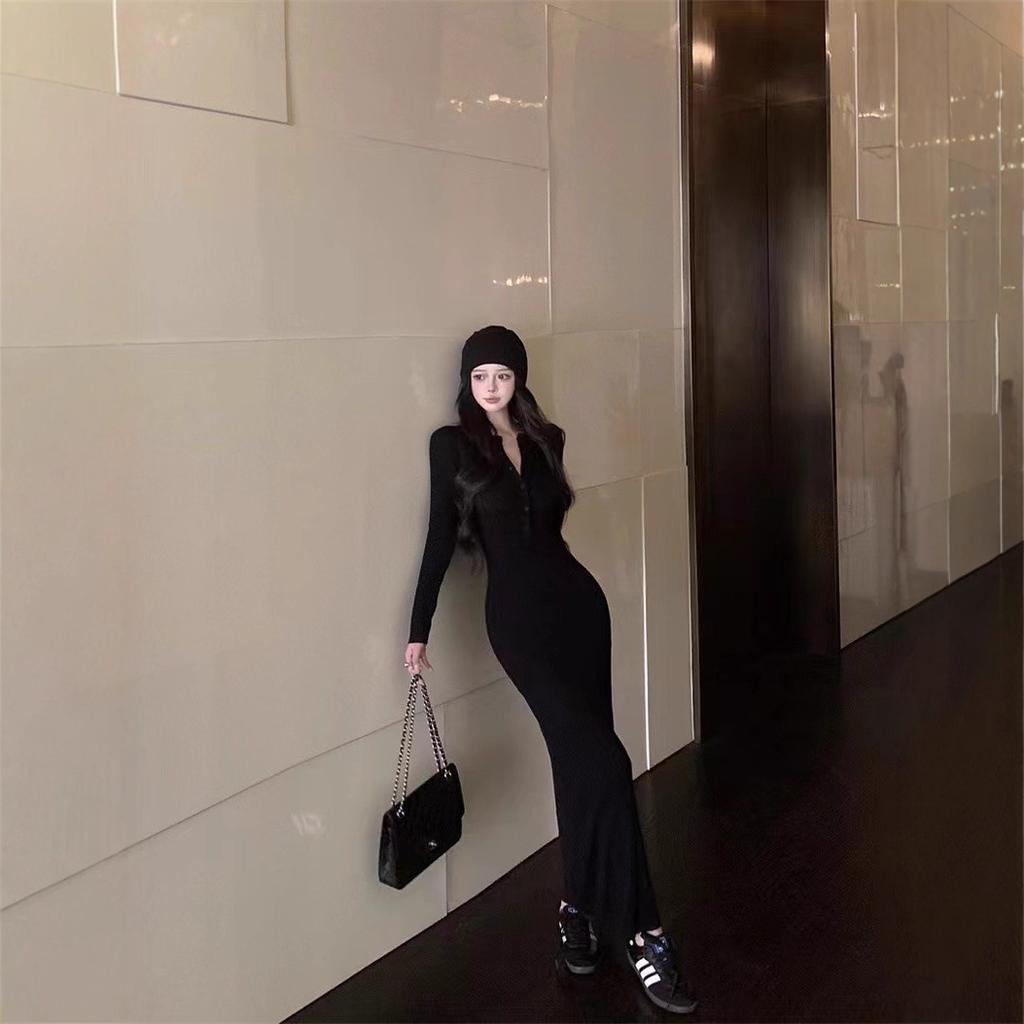 High-end Korean Version of Long-sleeved Knitted Dress, Slim-fitting Temperament Hip-wrapped Skirt, Casual Waist and Thin Skirt
