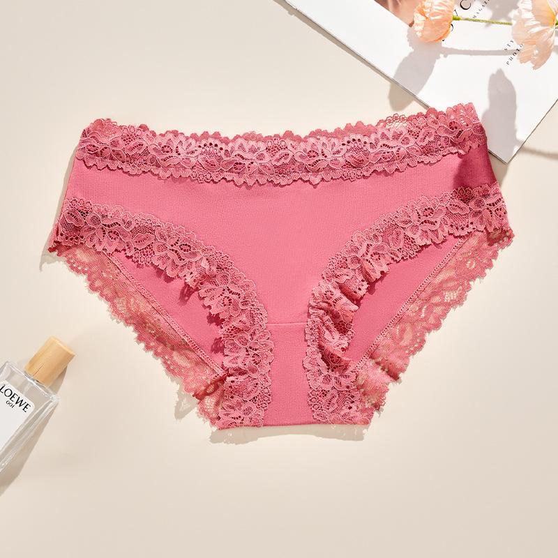 Damenunterwäsche Bequeme Slips Sexy Atmungsaktive Dessous Spitzenbesatz Mittelhohe Taille Unterhosen Weibliche Einfarbige Baumwoll-Triangel-Slips mit Gewebe