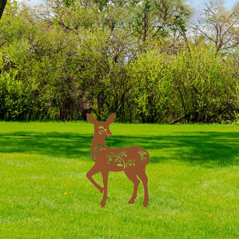 Wunderschöne Metall Hirsch Pflanzstab Statue Verwandeln Sie Ihre Terrasse mit dieser charmanten Statue Perfekt für Gartenpartys und Hausgartenkunst.