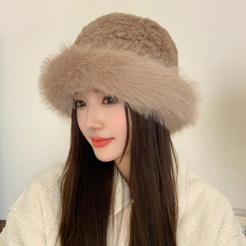 

Новая зимняя толстая высококачественная шапка для рыбалки, персонализированная и модная, теплая шапка из искусственного меха, однотонная плюшевая шапка-тазик Average size (56cm~ 58cm) темно-коричневого
