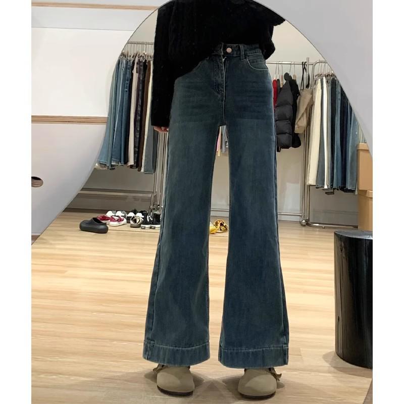

Women s Plus Size High-Waisted Micro-Flare Jeans - Loose, Slimming, Versatile, Trendy Pants for Autumn/Winter 4XL [165-175 lbs]